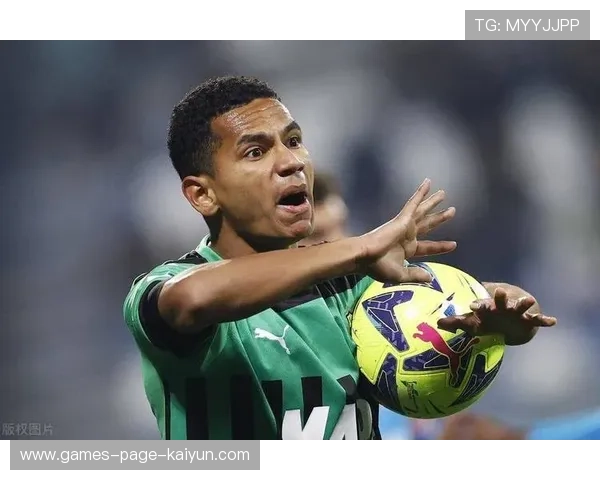 那不勒斯连续直塞撕开空间,奥斯梅恩冲刺威胁巨大