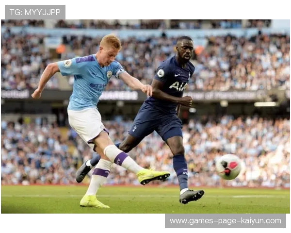 热刺边路渗透顺畅，库卢切夫斯基强突失去角度